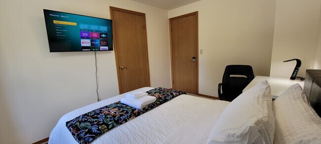 Foto del edificio - 19925 Wallingford Ave N