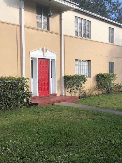 Foto principal - 619 Anastasia Ave