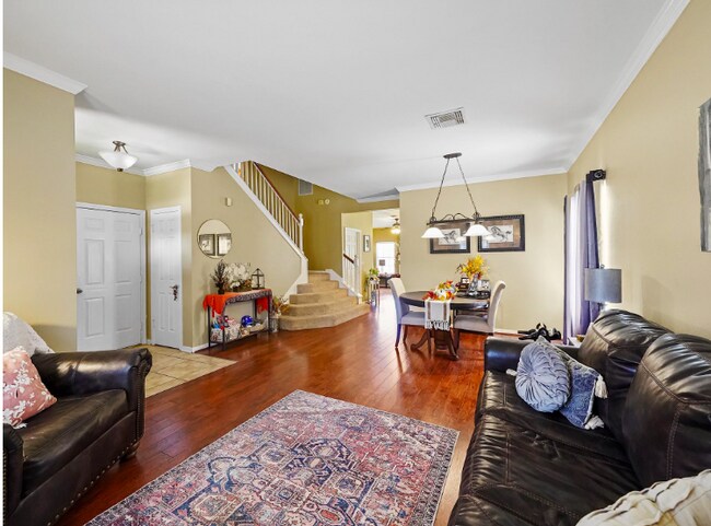 Foto del edificio - Welcome to Bay Glen!