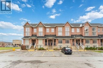 Building Photo - 314 Tivoli Private