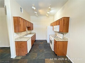 Building Photo - 8805 Jeffreys St