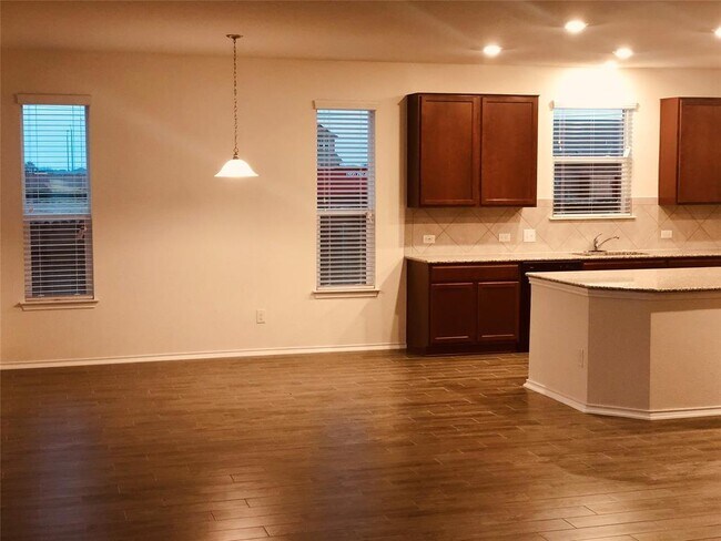 Foto del edificio - 17102 Prestons Braid Ln