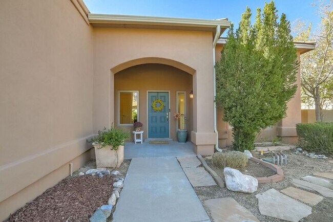12911 Chitalpa Pl NE photo'