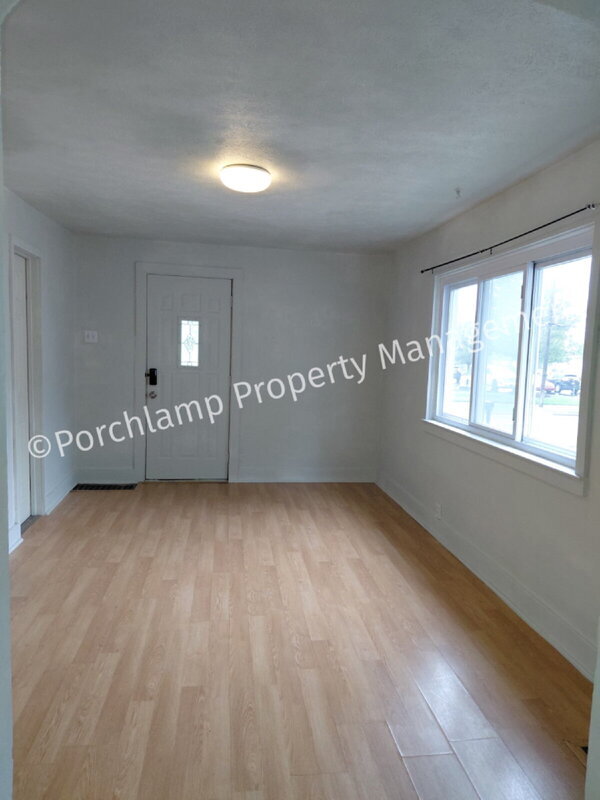Foto del edificio - 5038 Carson Ave SW