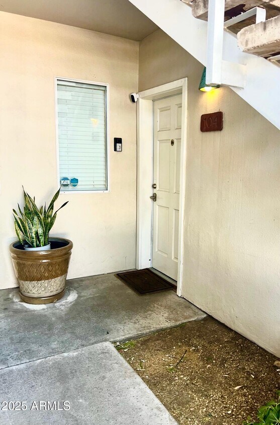 Primary Photo - 10401 N 52nd St