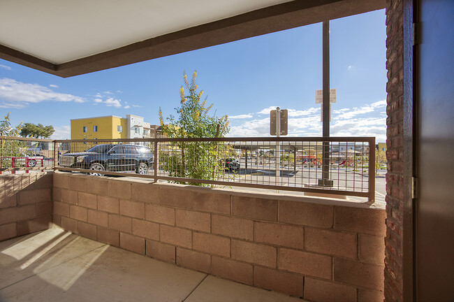 Foto del edificio - Centerline on Glendale Phase II
