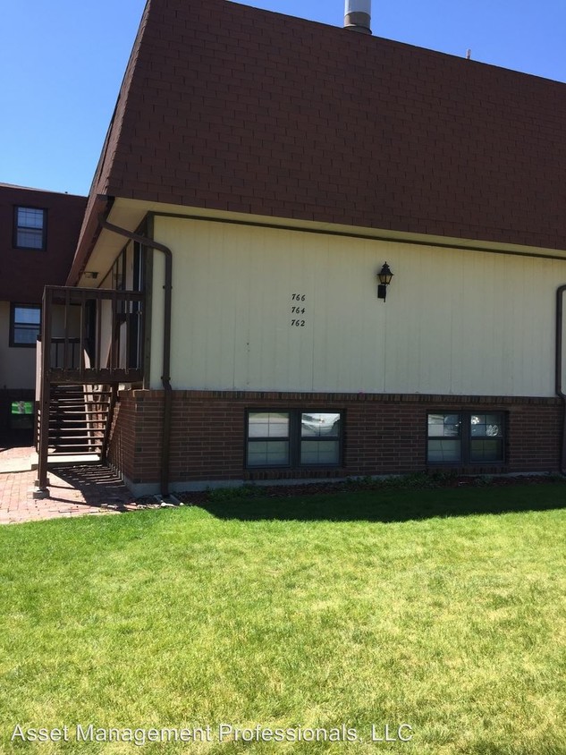 Foto principal - 784-784 Moccasin Trail