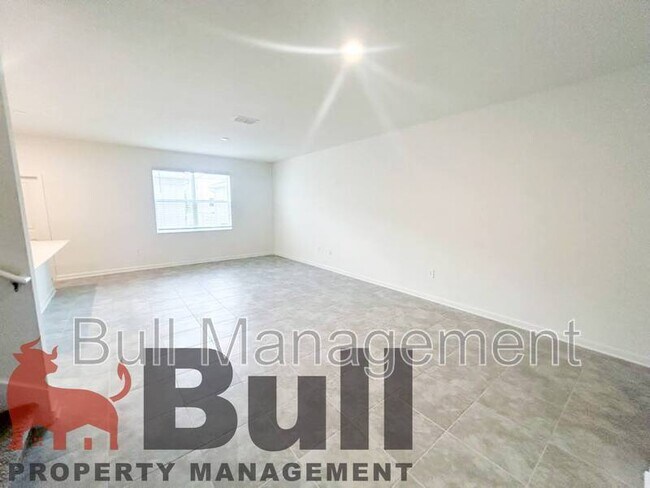Building Photo - 2786 Fitness St
