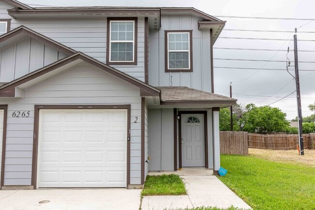 Foto del edificio - 6265 Eddie Way