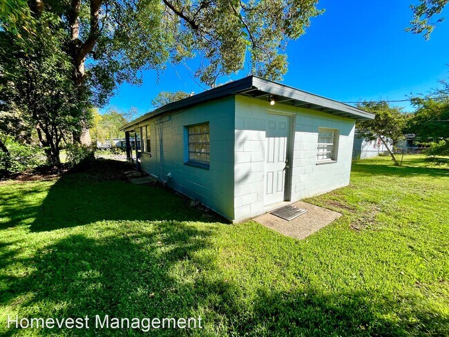Building Photo - 2 br, 1 bath House - 107 Mayfair Circle