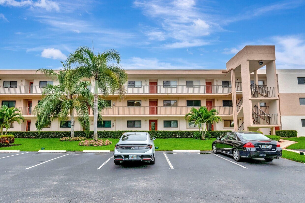 Primary Photo - 15075 Witney Rd