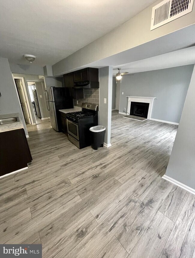 Foto del edificio - 134 Duvall Ln