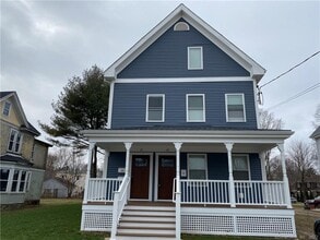 Building Photo - 23 Lester Ave