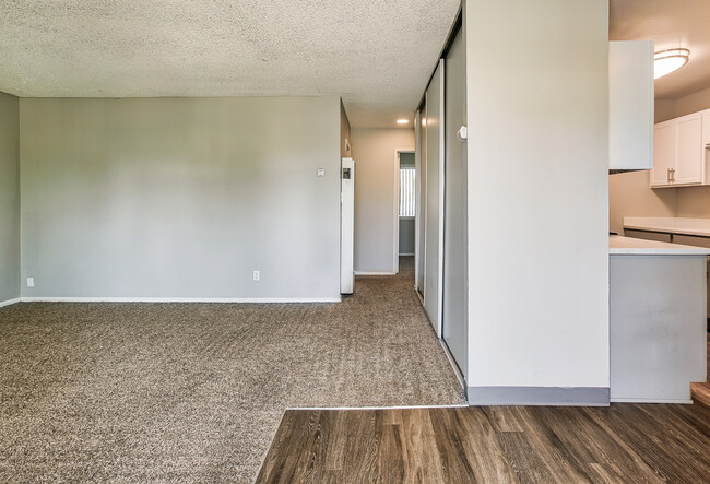 Foto del edificio - Woods Grove
