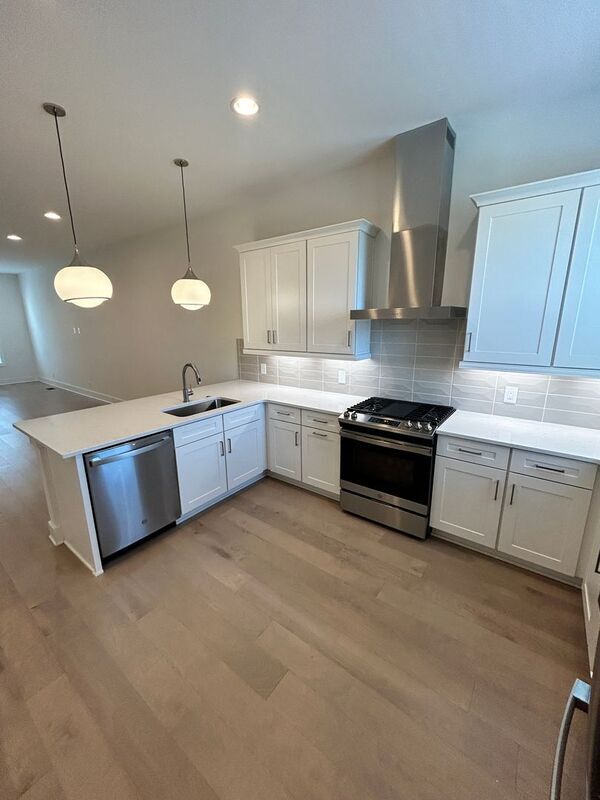 Foto del edificio - 1011 44th Ave N