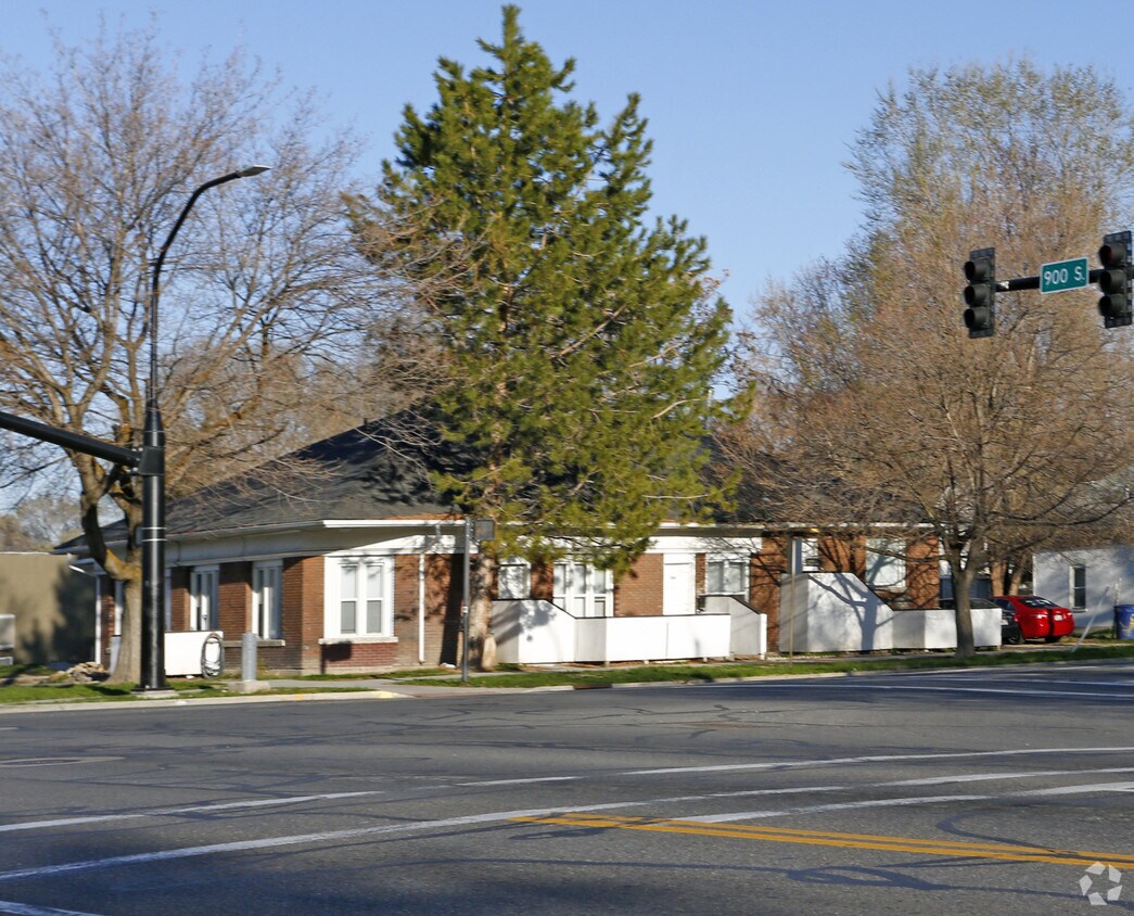 Building Photo - 277 E 900 S