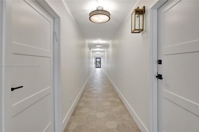 Foto del edificio - 5980 SW 40th Ave