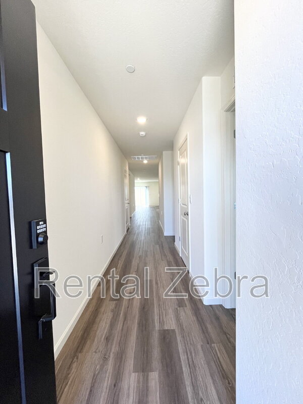 Building Photo - 4075 Cinnabar Ct