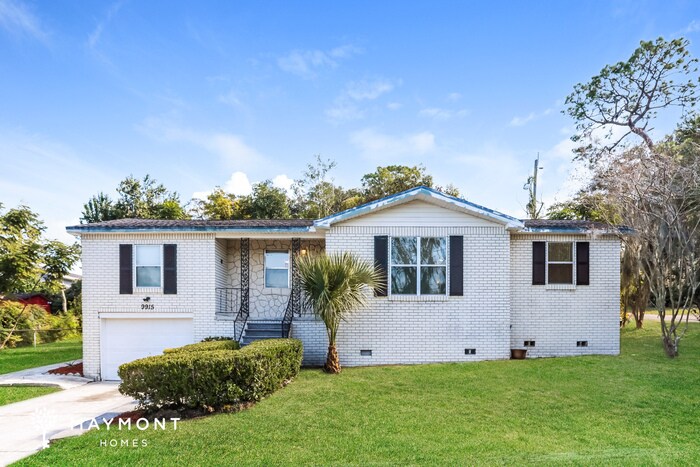 Foto principal - 9915 Campus Ave