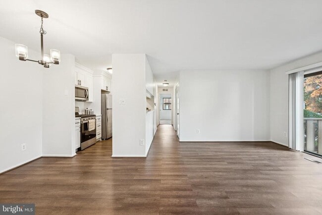 Foto del edificio - 1001 Woodhollow Dr