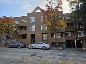 Building Photo - 2901 MacArthur Blvd