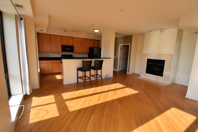 Foto del edificio - 343 W Old Town Ct