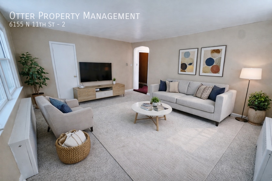 Photo - 6155 N 11th St-2