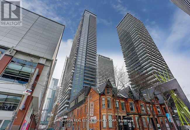 Building Photo - 38 Widmer St