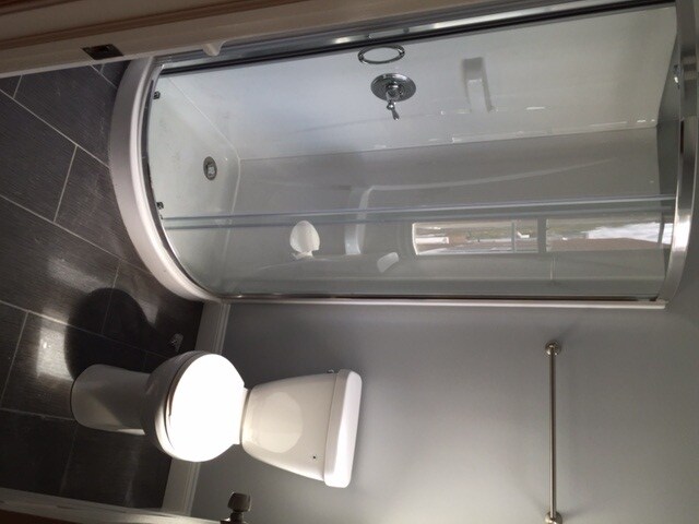 Foto del edificio - 6066 Ridge Ave