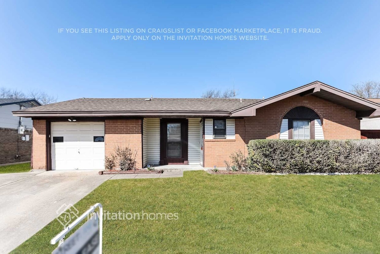Primary Photo - 2621 Princeton Dr