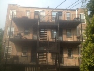 Building Photo - 4735 S St. Lawrence Ave