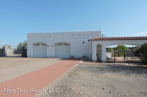 Primary Photo - 16146 W Dynamite Blvd