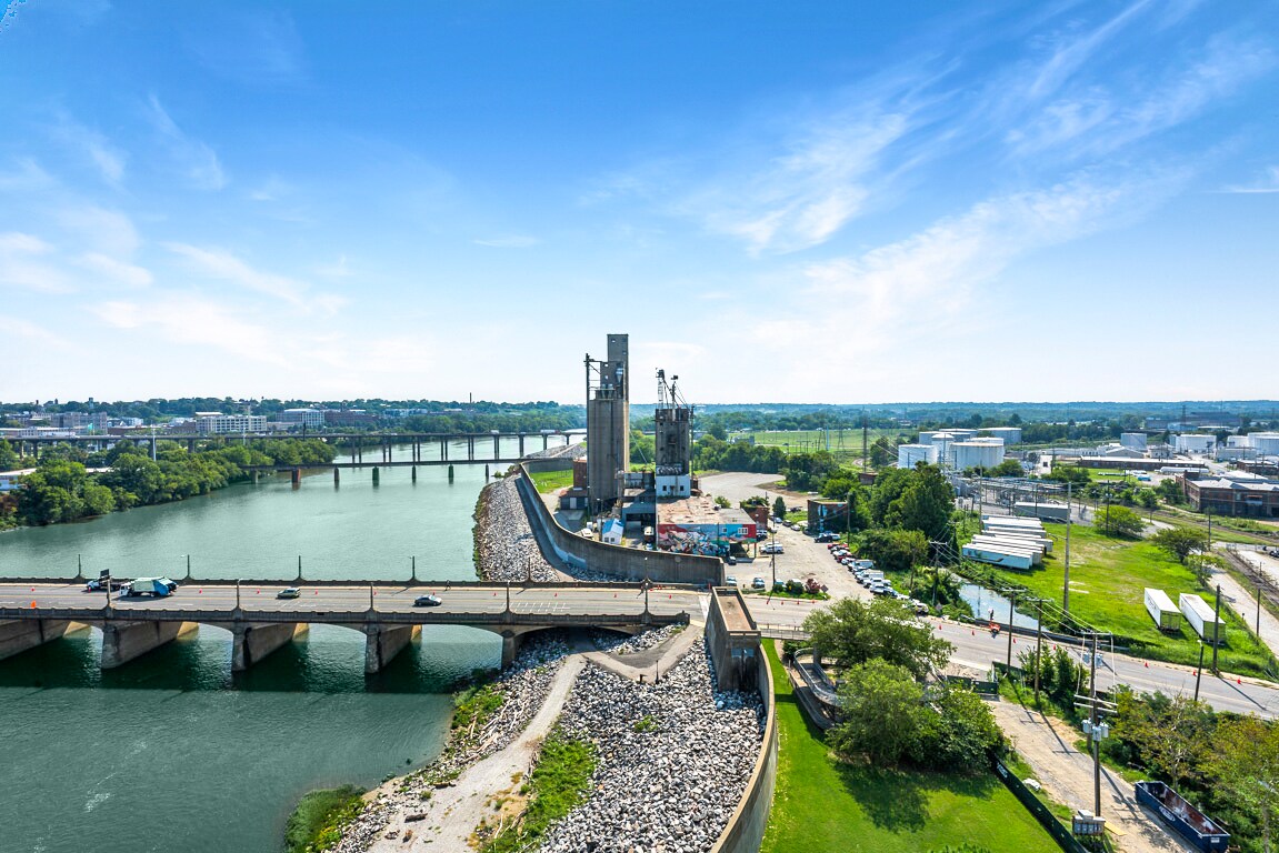South Falls Tower Apartments in Richmond, VA