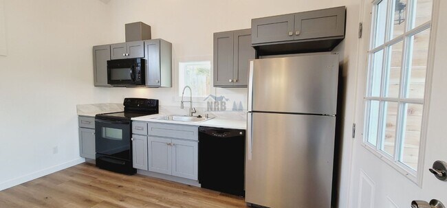 Foto del edificio - 5621 N 44th St