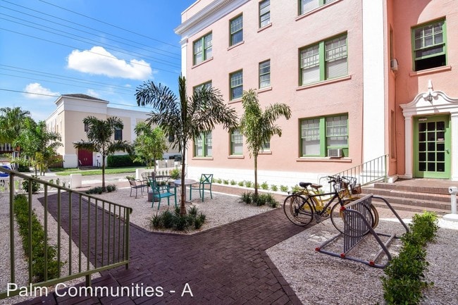 Building Photo - 611 W Horatio St