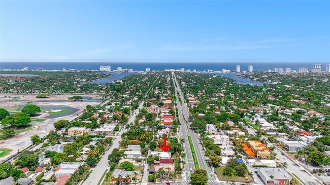 Building Photo - 1625 Hollywood Blvd