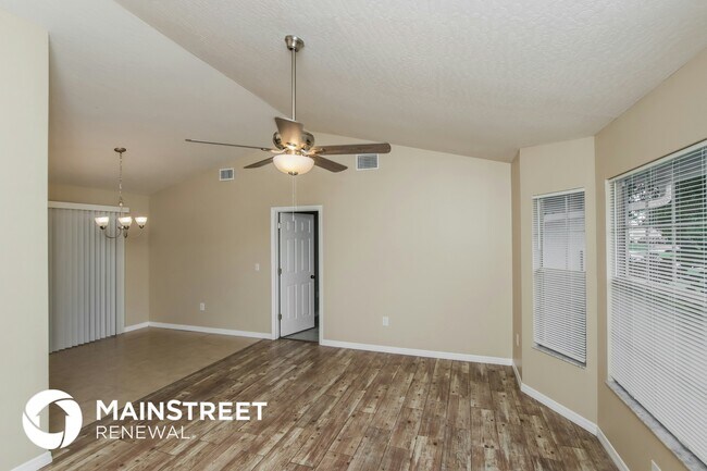 Foto del edificio - 874 Altona St NW