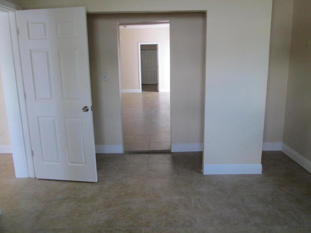 Building Photo - 3721 Henry Ave