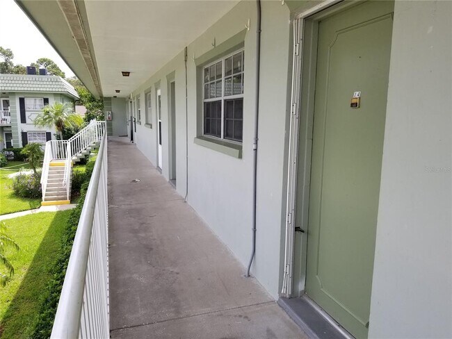 Foto del edificio - 1433 S Belcher Rd