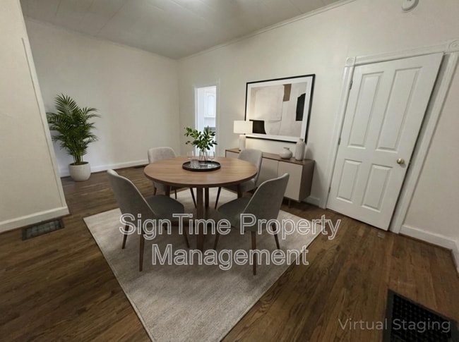 Building Photo - 40 E Franklin St