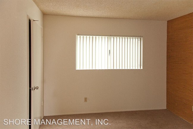 Building Photo - 3268 Bayside Ln