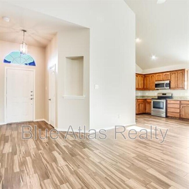 Photo - 6120 Amberjack Trail House