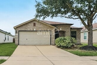 Building Photo - 16215 Ranchland Ln