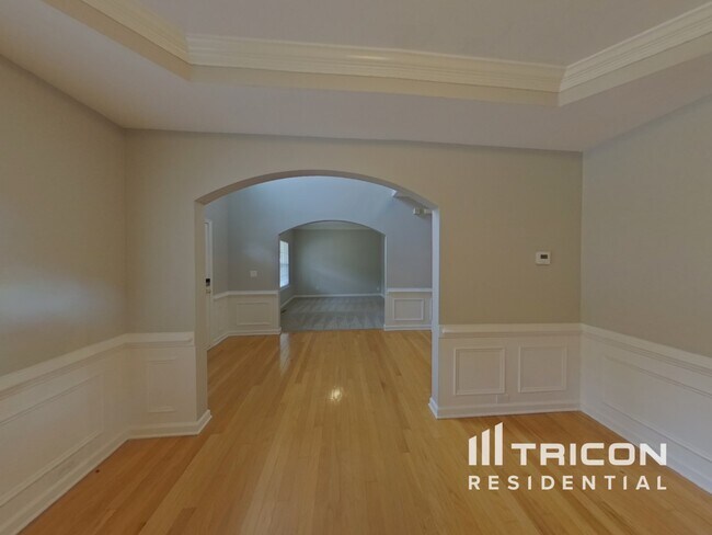 Foto del edificio - 27 Rockridge Dr