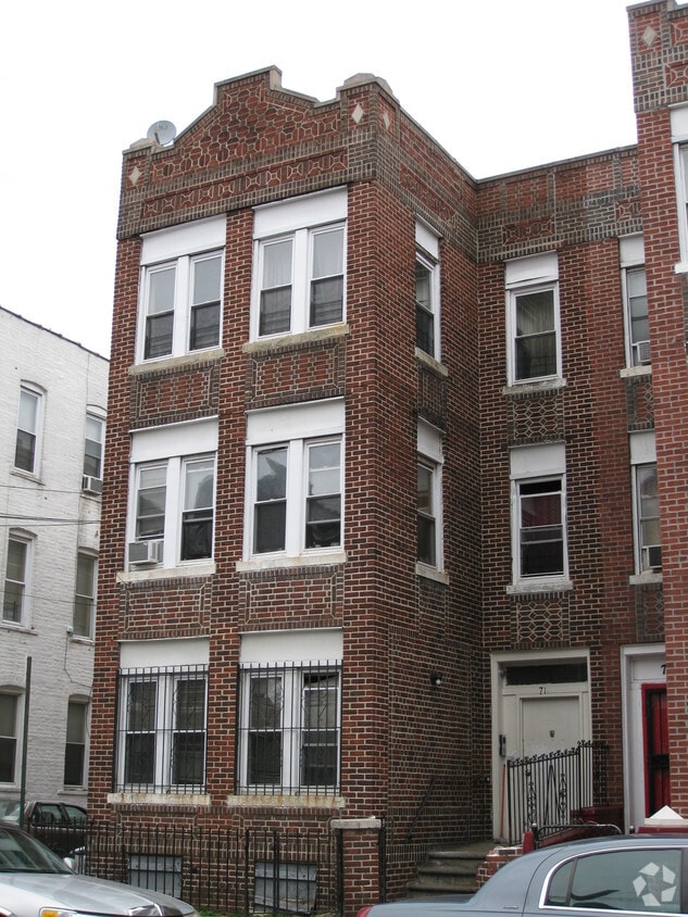 Building Photo - 711 Miller Ave