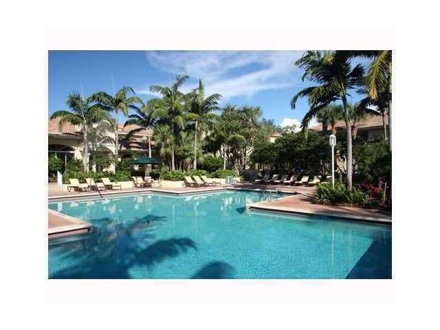 Building Photo - 19205 Glenmoor Dr