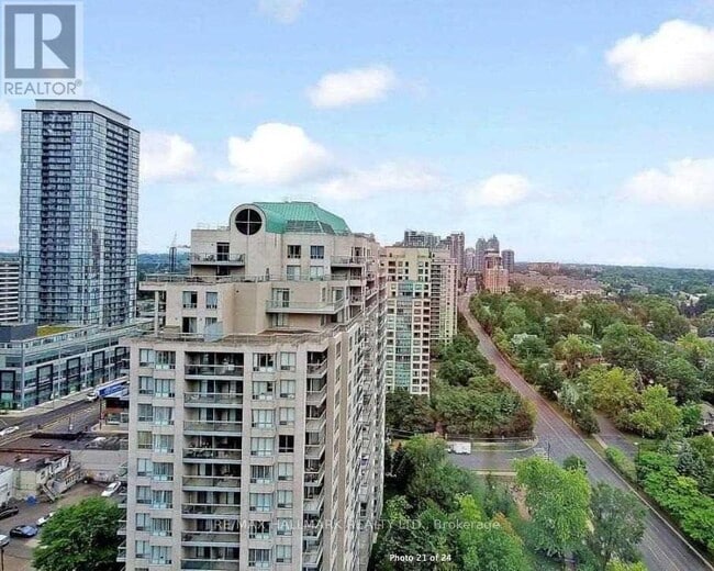 Building Photo - 35 Empress Ave
