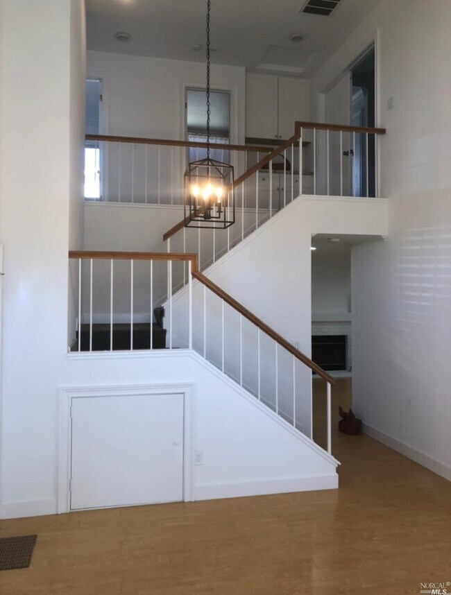 Foto del edificio - 2339 Elliott Dr