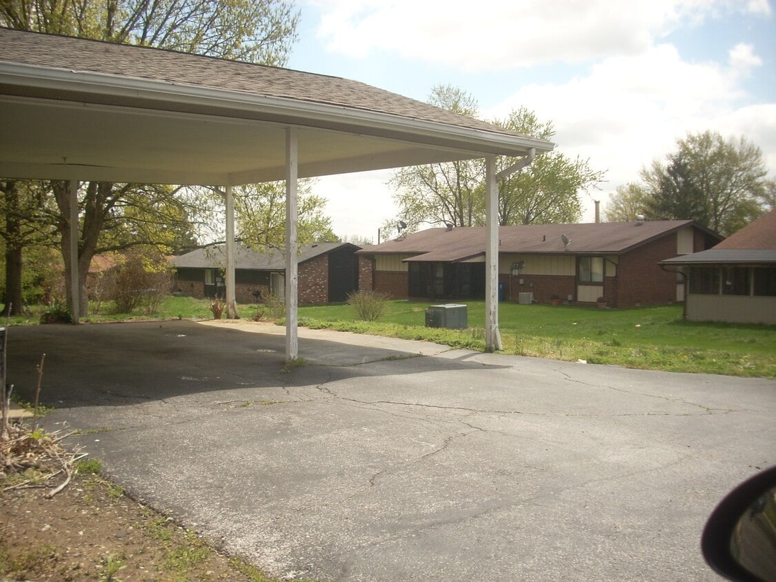 Building Photo - 2406 Antiquity Ln