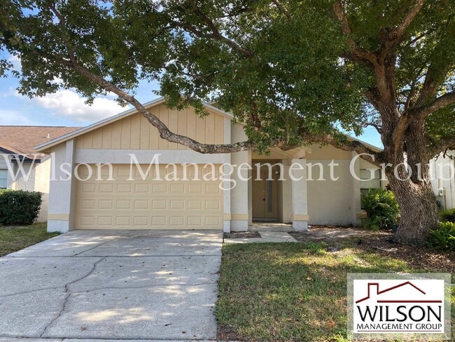 Photo - 1441 Bridlebrook Dr House